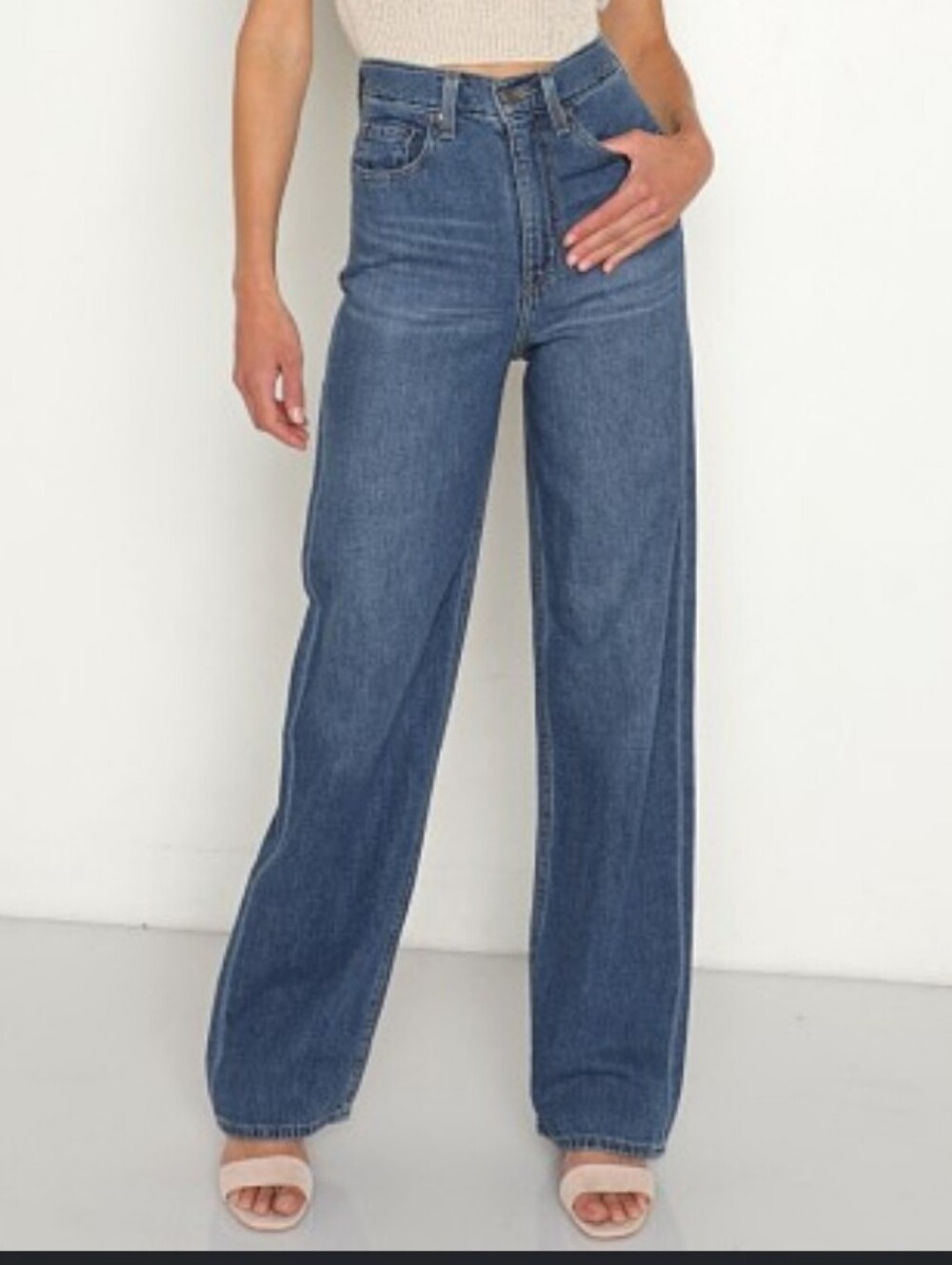 Levi's High Waisted Straight Summer Jeans 26 X 29 Medium Blue